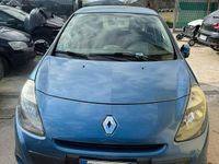 Usata Renault Clio II 75 CV (55 kW) 2011 Berlina