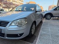 Usata VW Polo Comfortline 80 CV (58 kW) 2009 Grigio Utilitaria