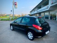 Usata Peugeot 308 92 CV (67 kW) 2010 Nero Berlina