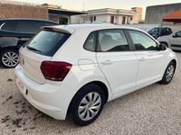 Usata VW Polo Comfortline 95 CV (69 kW) 2019 Bianco Berlina