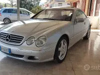 Usata Mercedes CL500 306 CV (225 kW) 2001 Grigio Coupé
