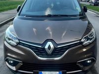 Usata Renault Grand Scénic IV 160 CV (117 kW) 2017 Marrone Monovolume
