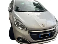 Usata Peugeot 208 Active 82 CV (60 kW) 2018 Grigio Utilitaria
