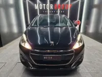 Usata Peugeot 208 Active 75 CV (55 kW) 2016 Nero Utilitaria