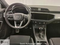 Usata Audi Q3 Sportback S-Line 193 CV (141 kW) 2024 Argento rugiada metallizzato SUV
