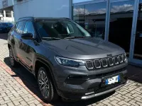 Usata Jeep Compass Summit 131 CV (96 kW) 2024 Grigio SUV
