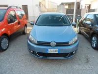 Usado VW Golf VI Highline 105 CV (77 kW) 2011 Gris Utilitario