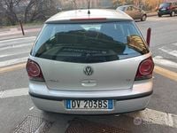 Usata VW Polo Comfortline 70 CV (51 kW) 2008 Grigio Utilitaria