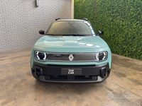 Usata Renault R4 Komfort 110 kW (150 CV) 2025 Blu Berlina