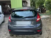 Usata Ford Fiesta 90 CV (66 kW) 2010 Nero Utilitaria