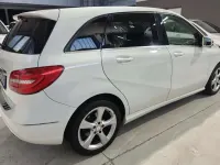 Usata Mercedes B180 Premium 121 CV (88 kW) 2013 Bianco Utilitaria