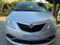 Usata Lancia Ypsilon 69 CV (50 kW) 2018 Grigio Utilitaria