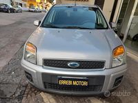 Usata Ford Fusion 67 CV (49 kW) 2007 Grigio Utilitaria