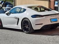 Usata Porsche 718 Cayman 400 CV (294 kW) 2021 Bianco Coupé