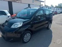 Usata Fiat Qubo Trekking 70 CV (51 kW) 2013 Grigio Monovolume