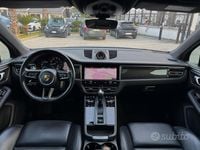 Usata Porsche Macan Turbo 265 CV (194 kW) 2021 Bianco SUV