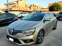 Usata Renault Mégane IV Bose Edition 110 CV (80 kW) 2017 Oro Berlina