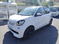 Usata Smart ForFour Passion 70 CV (51 kW) 2017 Bianco Utilitaria