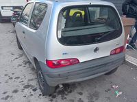Usata Fiat 600 54 CV (39 kW) 2008 Grigio Utilitaria