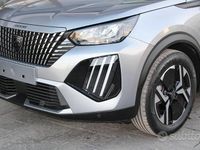 Usata Peugeot 2008 Allure 101 CV (74 kW) 2024 Grigio SUV