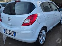 Usata Opel Corsa Edition 85 CV (62 kW) 2013 Bianco Utilitaria