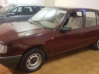 Usata Peugeot 309 54 CV (39 kW) 1986 Rosso Utilitaria