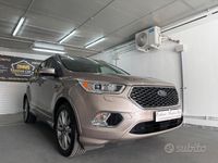 Usata Ford Kuga Vignale 150 CV (110 kW) 2017 Marrone SUV