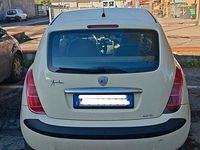 Usata Lancia Ypsilon 60 CV (44 kW) 2006 Giallo Utilitaria