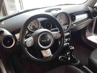 Usata Mini Cooper D 109 CV (80 kW) 2009 Argento Utilitaria