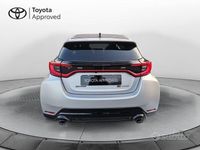 Usata Toyota Yaris 280 CV (205 kW) 2024 Nero Berlina