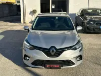 Usata Renault Clio V Business 91 CV (66 kW) 2021 Grigio argento metallizzato Berlina