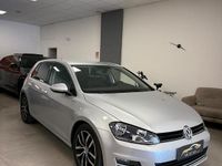 Usata VW Golf VII Highline 110 CV (80 kW) 2017 Argento Berlina