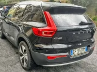 Usata Volvo XC40 Momentum 129 CV (94 kW) 2021 Nero SUV