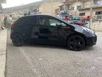 Usata Kia Rio Active 75 CV (55 kW) 2014 Nero Berlina