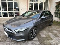 Usata Mercedes A180 116 CV (85 kW) 2019 Grigio Berlina