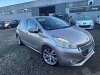 Usata Peugeot 208 Allure 92 CV (67 kW) 2012 Grigio Utilitaria