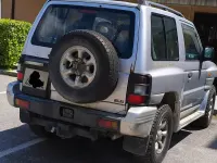 Usata Mitsubishi Pajero 100 CV (73 kW) 1999 Grigio SUV