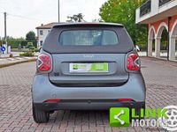Usata Smart ForTwo Electric Drive 41 kW (56 CV) 2021 Grigio scuro Cabrio