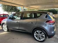 Usata Renault Scénic IV Initiale 120 CV (88 kW) 2019 Grigio Monovolume