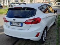 Usata Ford Fiesta Titanium 86 CV (63 kW) 2019 Bianco Utilitaria