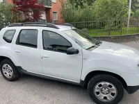 Usata Dacia Duster Lauréate 105 CV (77 kW) 2012 Bianco SUV
