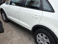 Usata Audi Q3 Advanced Plus 140 CV (102 kW) 2014 Bianco SUV