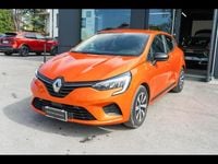 Usata Renault Clio V Evolution 91 CV (66 kW) 2023 Arancione Berlina