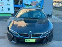 Usata BMW i8 Efficient Dynamics 362 CV (266 kW) 2016 Blu/azzurro Coupé