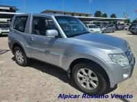 Usata Mitsubishi Pajero Intense 200 CV (147 kW) 2010 Grigio metallizzato SUV