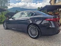 Usata Alfa Romeo Giulia Business 179 CV (131 kW) 2017 Blu/azzurro Berlina