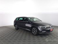 Usata VW Passat Business 120 CV (88 kW) 2020 Grigio Berlina