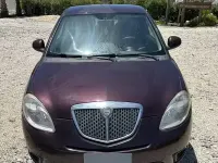 Usata Lancia Ypsilon 69 CV (50 kW) 2011 Utilitaria