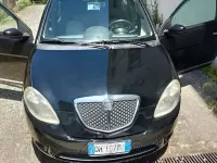 Usata Lancia Ypsilon 90 CV (66 kW) 2008 Nero Utilitaria