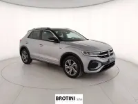 Usata VW T-Roc R-line 150 CV (110 kW) 2023 Grigio SUV
